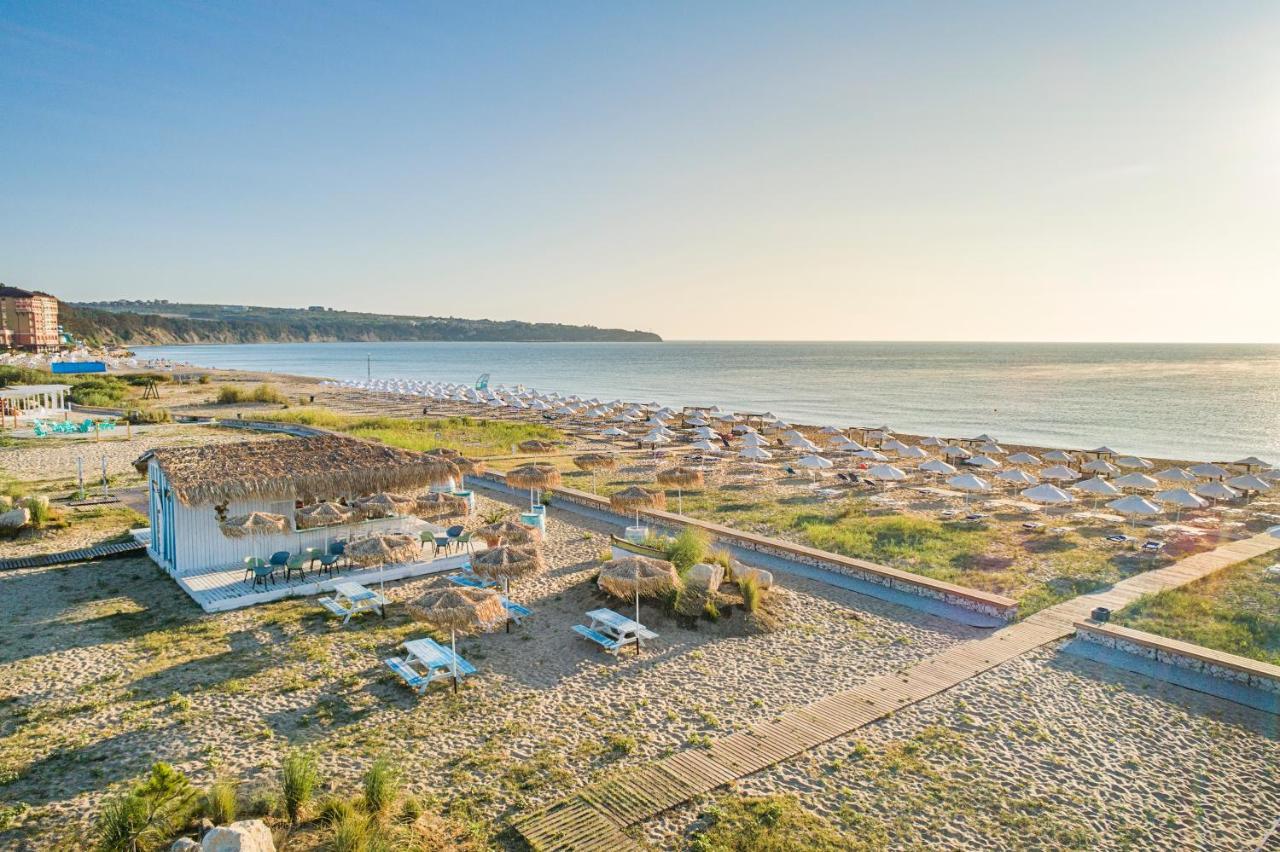 Sunrise Blue Magic Resort Obzor Exterior photo