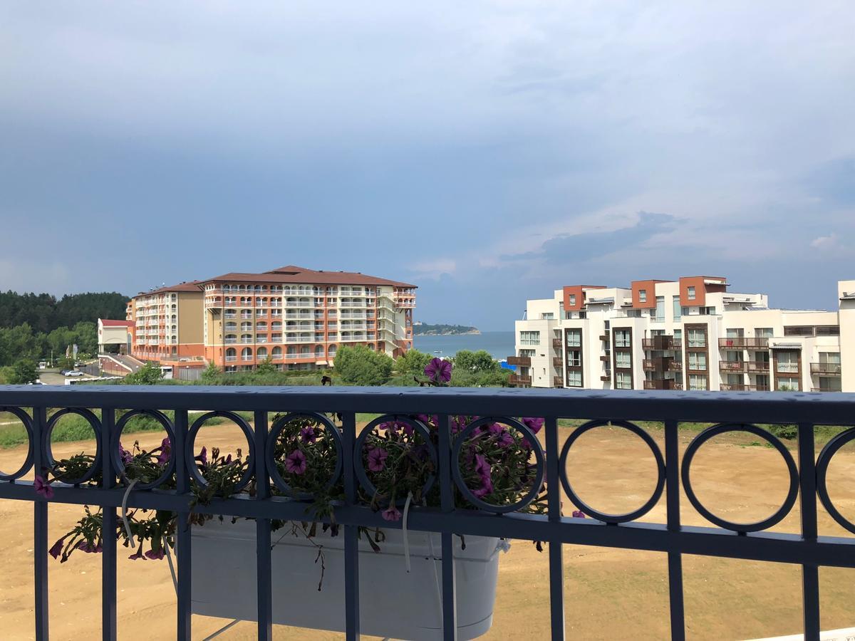 Sunrise Blue Magic Resort Obzor Exterior photo